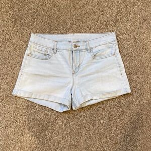 Old Navy boyfriend shorts, light wash denim